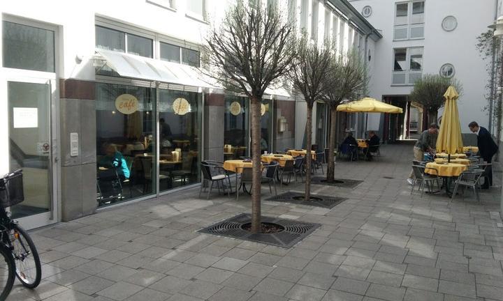 Kleines Cafe