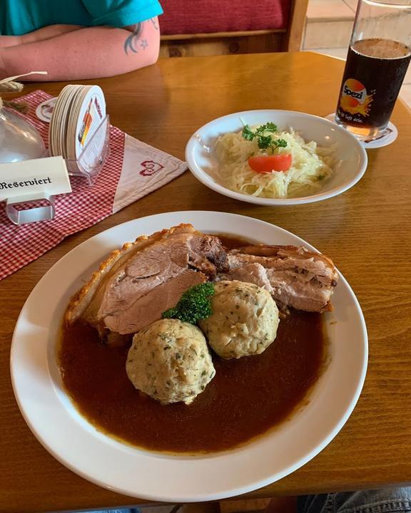 Meindl Alm Wirtshaus und Biergarten